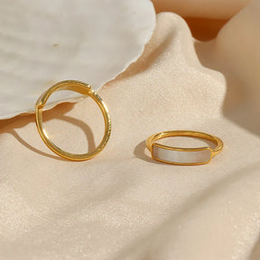 Anel Elegante de Aço Inoxidável com Concha Natural