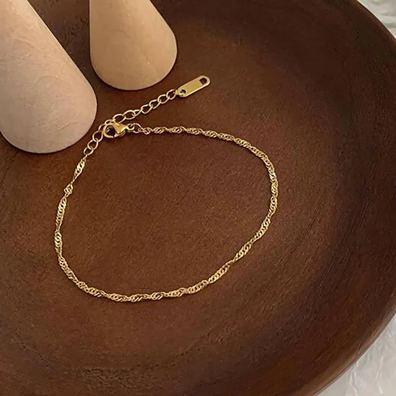 Pulseira Fashion Burnetts Joias Onda de Água Dourada