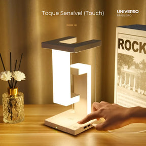 Luminária de Mesa com Carregador por Indução - Minz