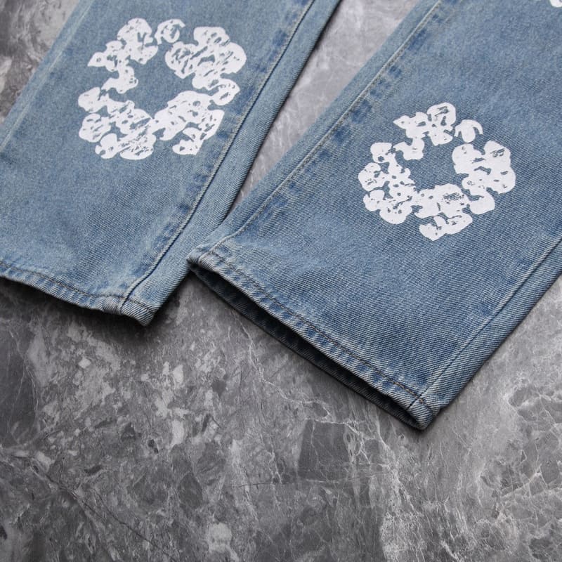 Calça Denim Tears x Levi's Cotton Wreath Jean Ligh Wash