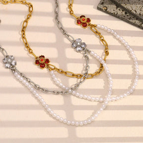 Colar Duplo de Pérolas e Flores em Ouro 18K Hipoalergênico