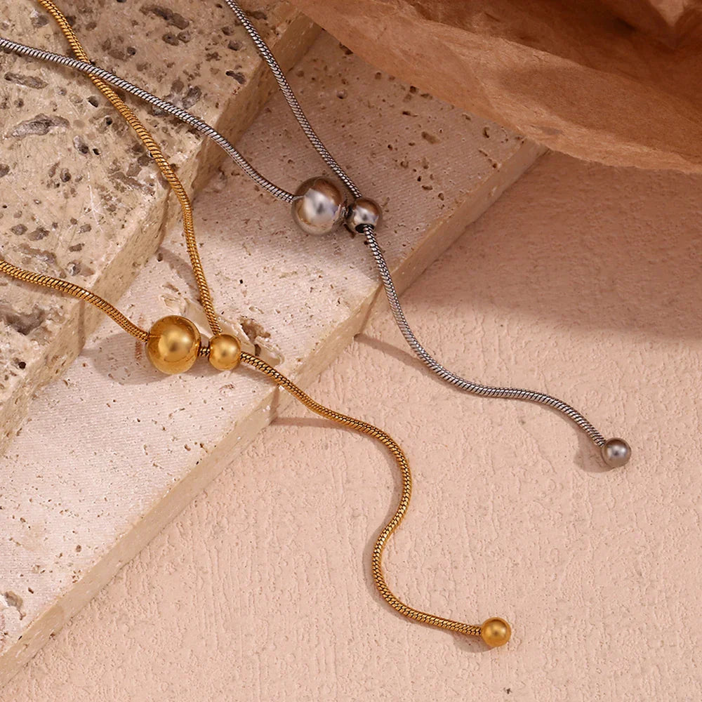 Colar Elegante Y-Shaped com Zircônia Banhado a Ouro 18K