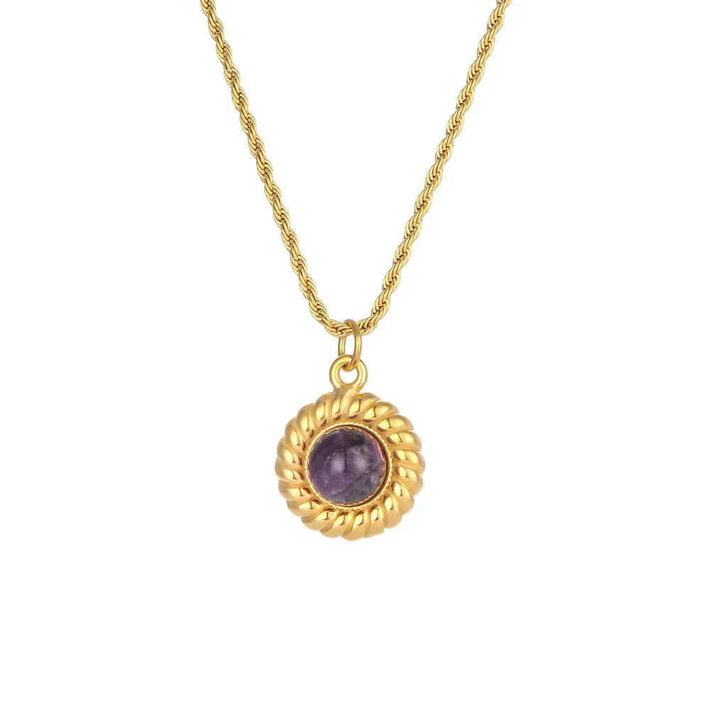 Colar Elegante com Pingente de Zircônia e Pérola