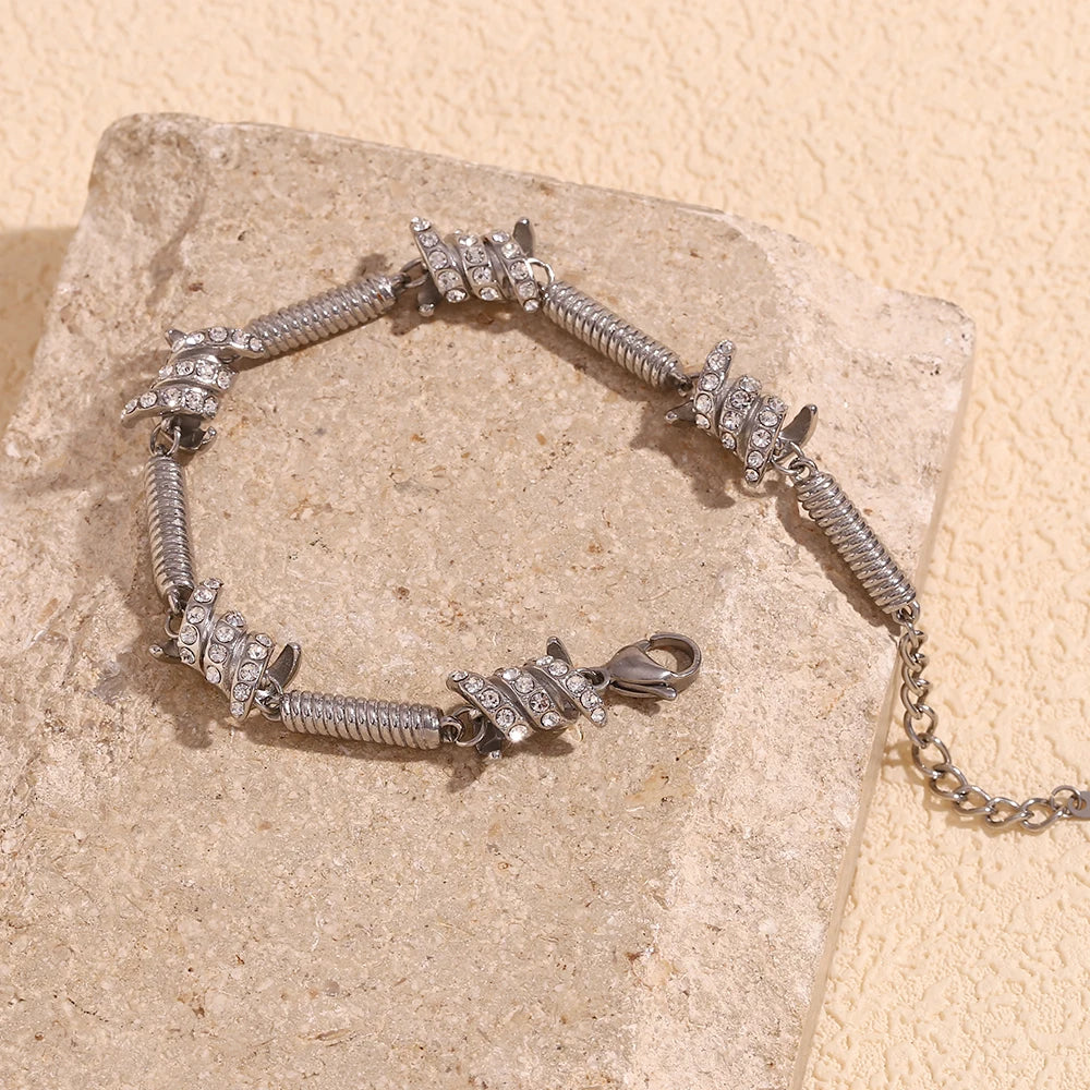 Pulseira Espiral Luxuosa com Zircônias