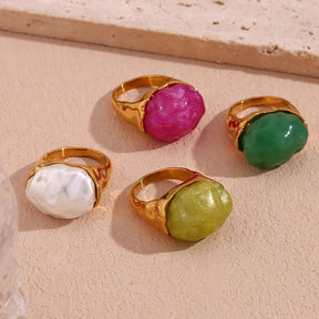 Anel Vintage com Pedra Acrílica e Zircônia