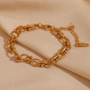 Pulseira Flor Oval Banhada a Ouro 18K Burnetts Joias