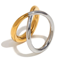 Anel Duplo Elegante em Aço Inoxidável Banhado a Ouro