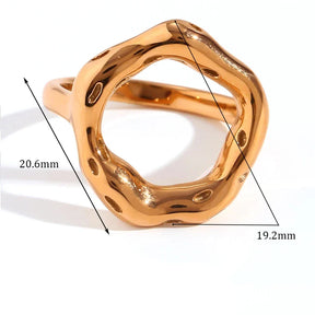 Anel Banhado a Ouro com Design Oco Irregular