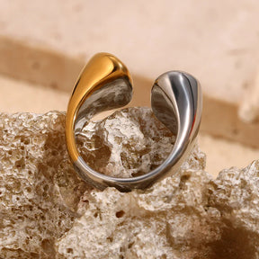 Anel Minimalista Banhado a Ouro 18K com Design Duplo