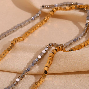Colar Elegante de Aço Inoxidável com Zircônias