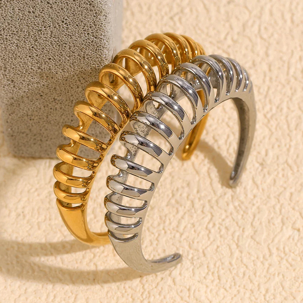 Pulseira Elegante de Aço Inoxidável com Design Ondulado