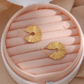 Brincos de Argola Girassol Folheados a Ouro