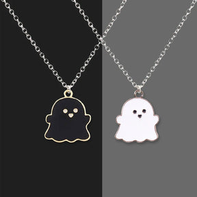 2Pcs Cute Black And White Ghost Pendant Necklaces For Women Men Best Friend Lovely Ghost Pendant Couple Necklace Fashion Jewelry