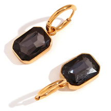Brincos Elegância Minimalista com Zircônia