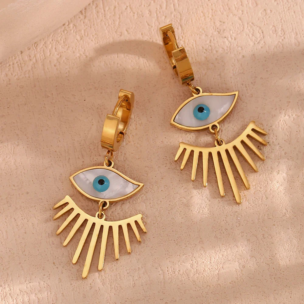 Brincos Olho Dourado com Cílios em Zircônia