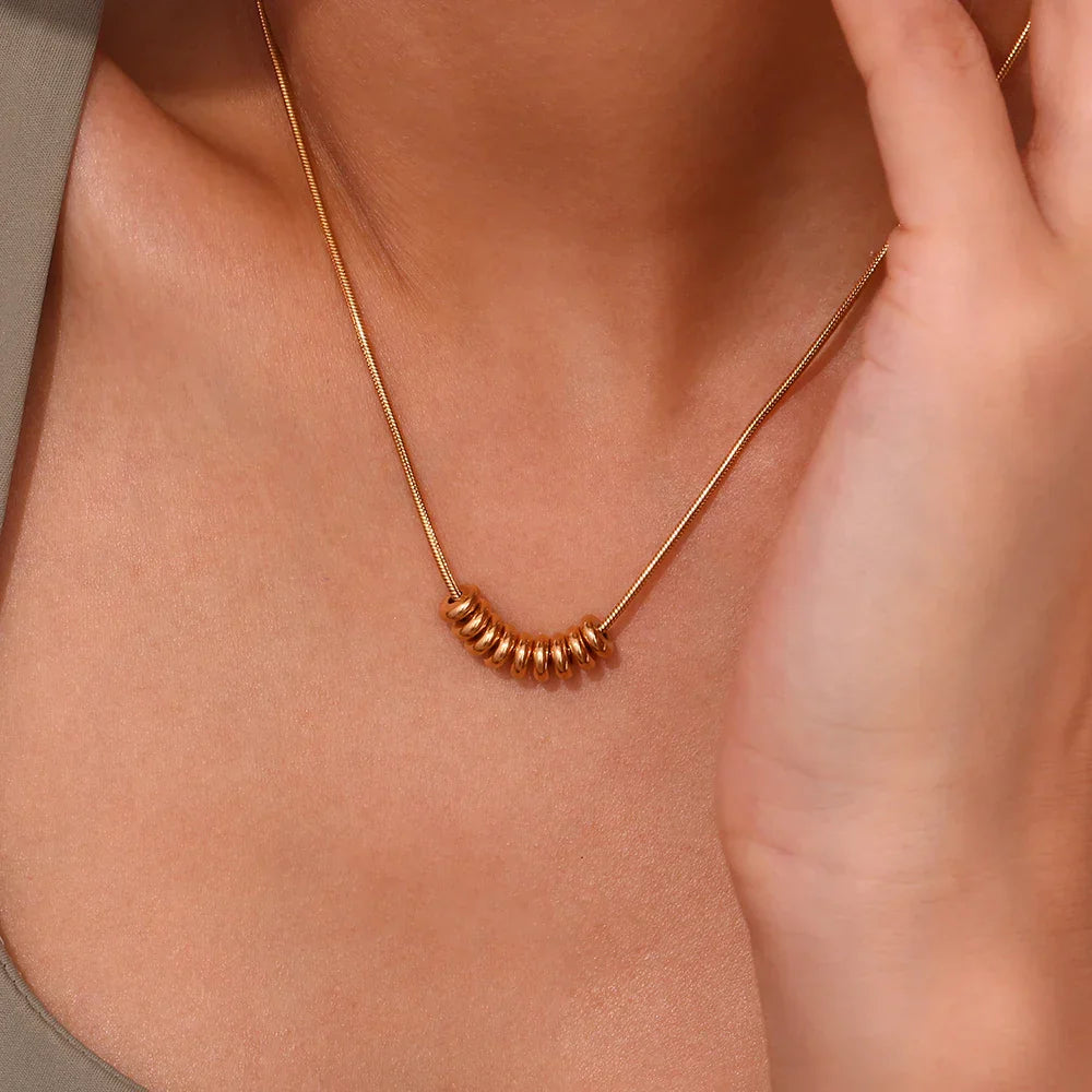 Colar Minimalista de Zircônia Banhado a Ouro 18K