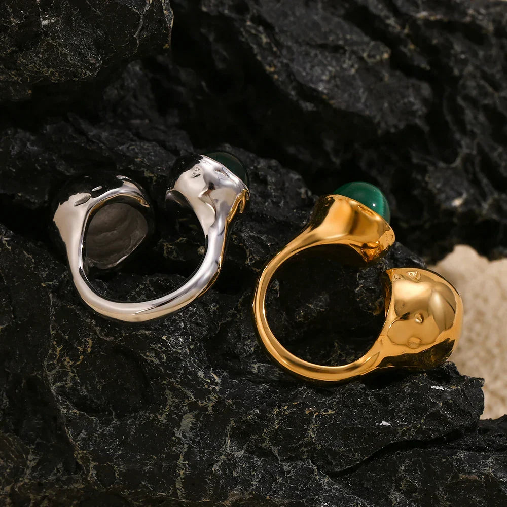 Anel Elegante de Ágata com Zircônia