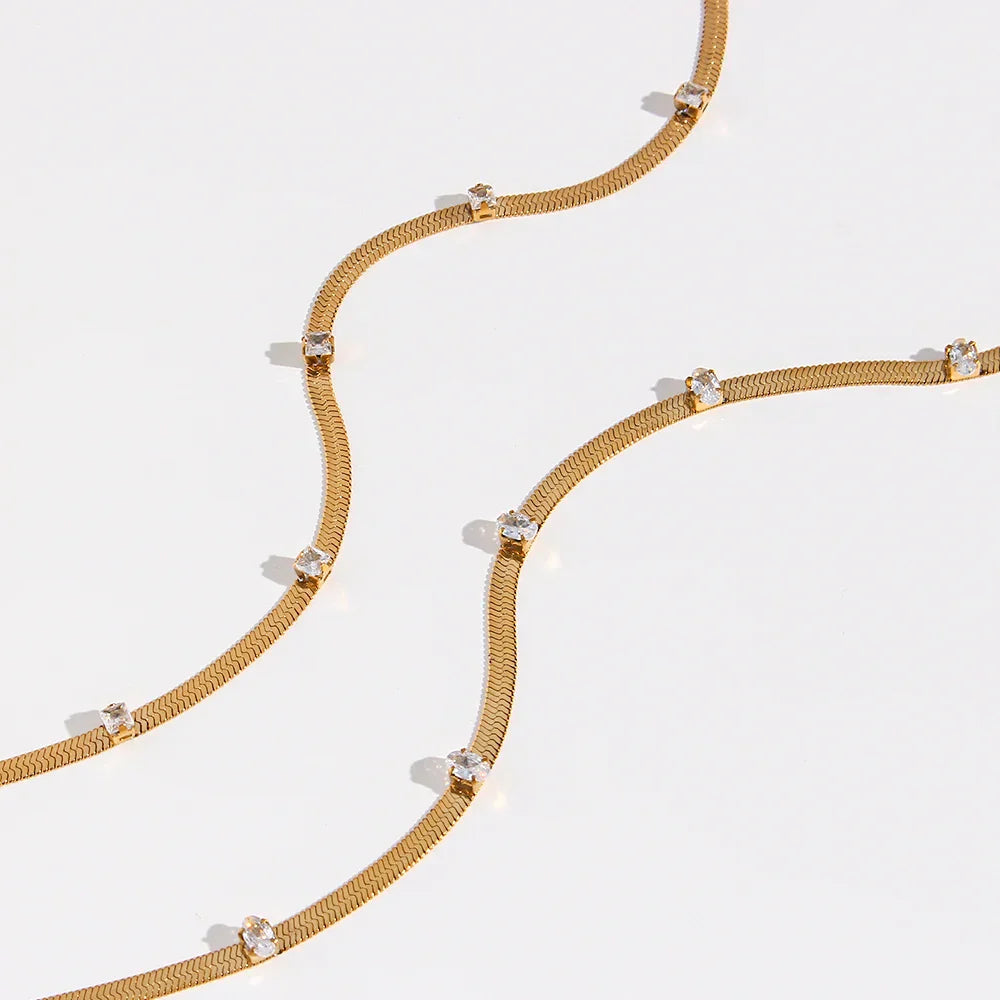 Colar Choker de Aço Inoxidável com Zircônia