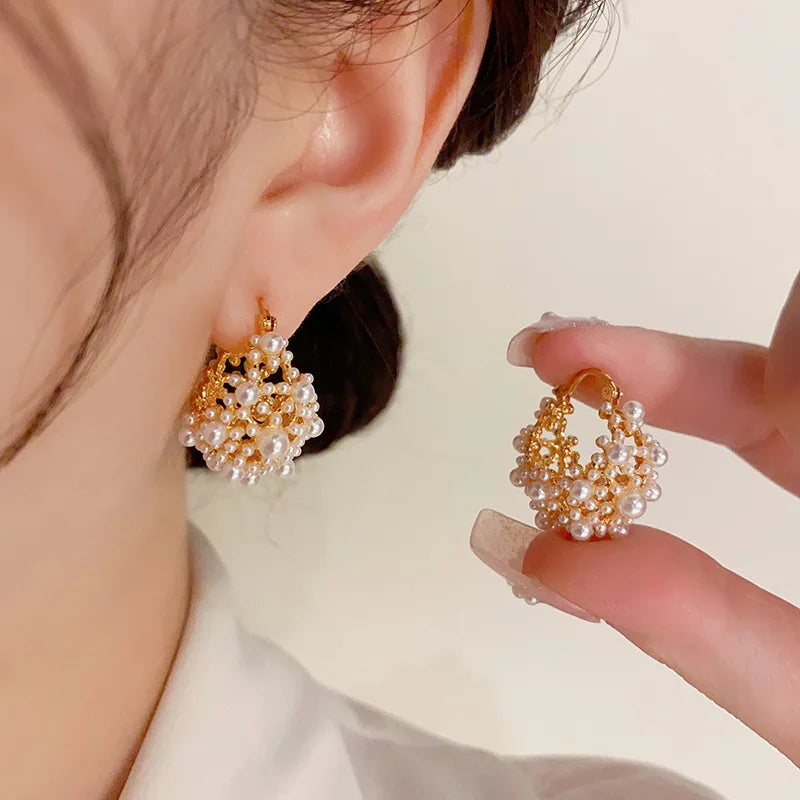 Brincos de Pérola Plus Elegantes e Modernos