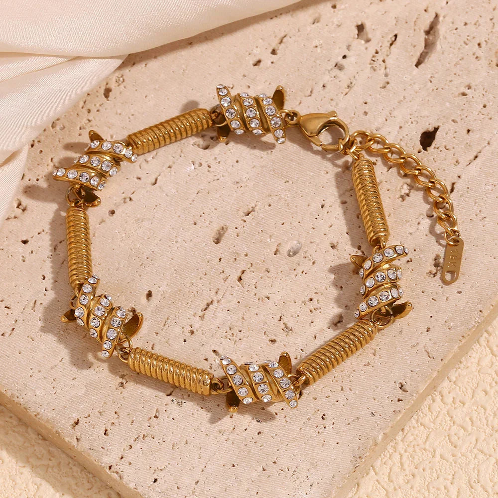 Pulseira Espiral Luxuosa com Zircônias
