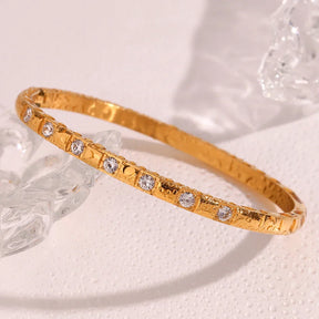 Pulseira Elegante de Ouro 18K com Zircônias
