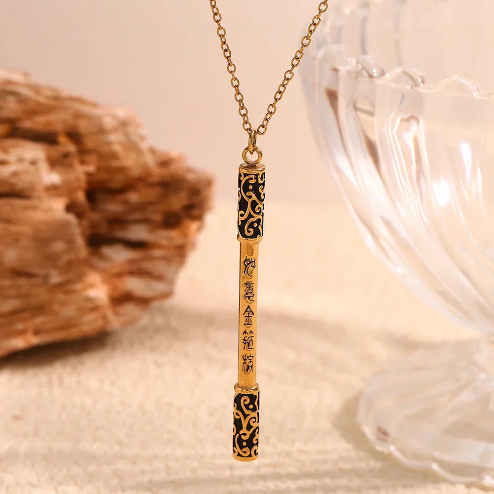 Colar Pingente Wu Kong Dourado em Aço Inoxidável 18K