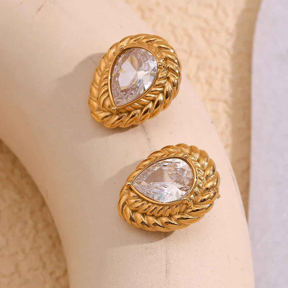 Brincos Elegantes de Gota com Zircônia