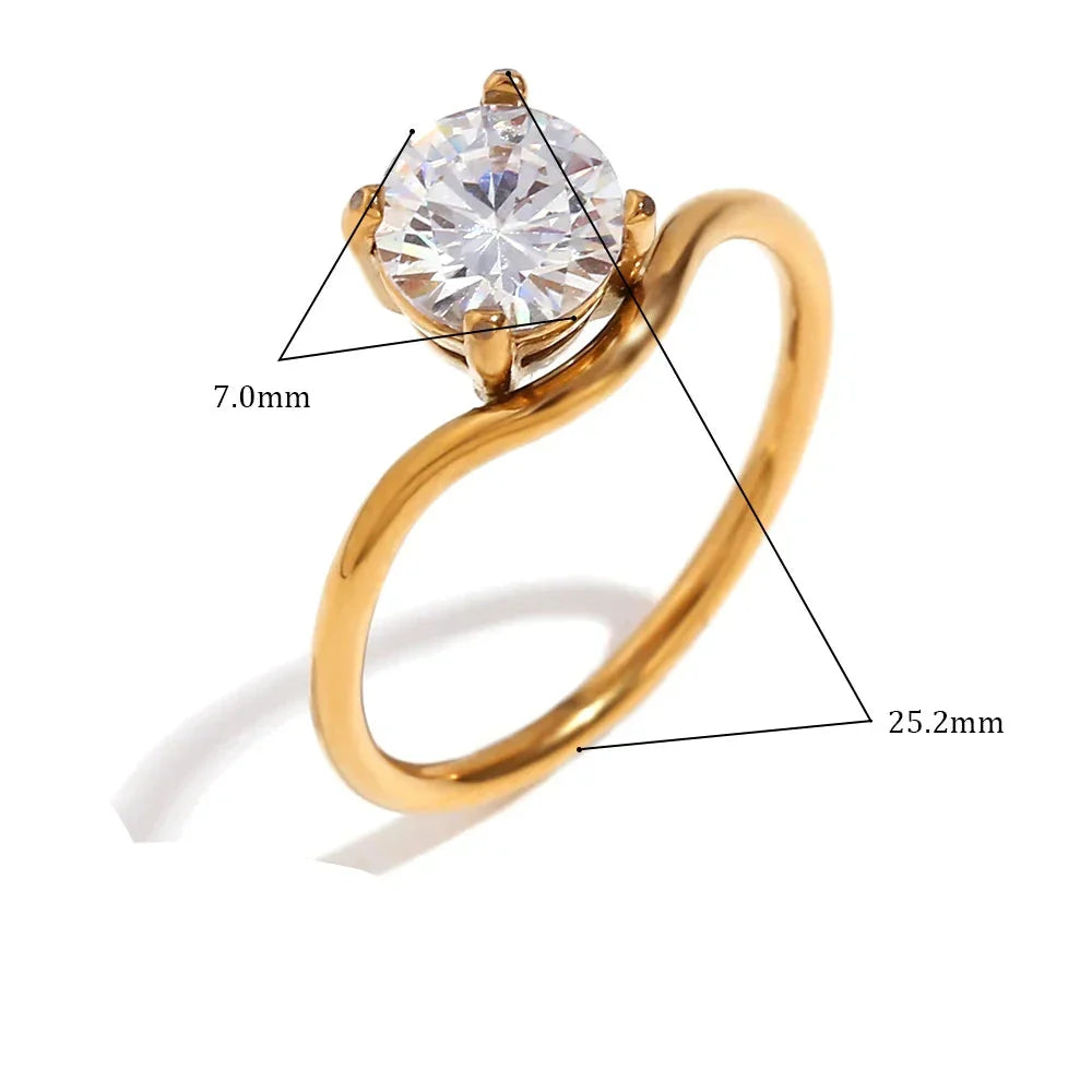 Anel Minimalista com Zircônia e Banho de Ouro 18k