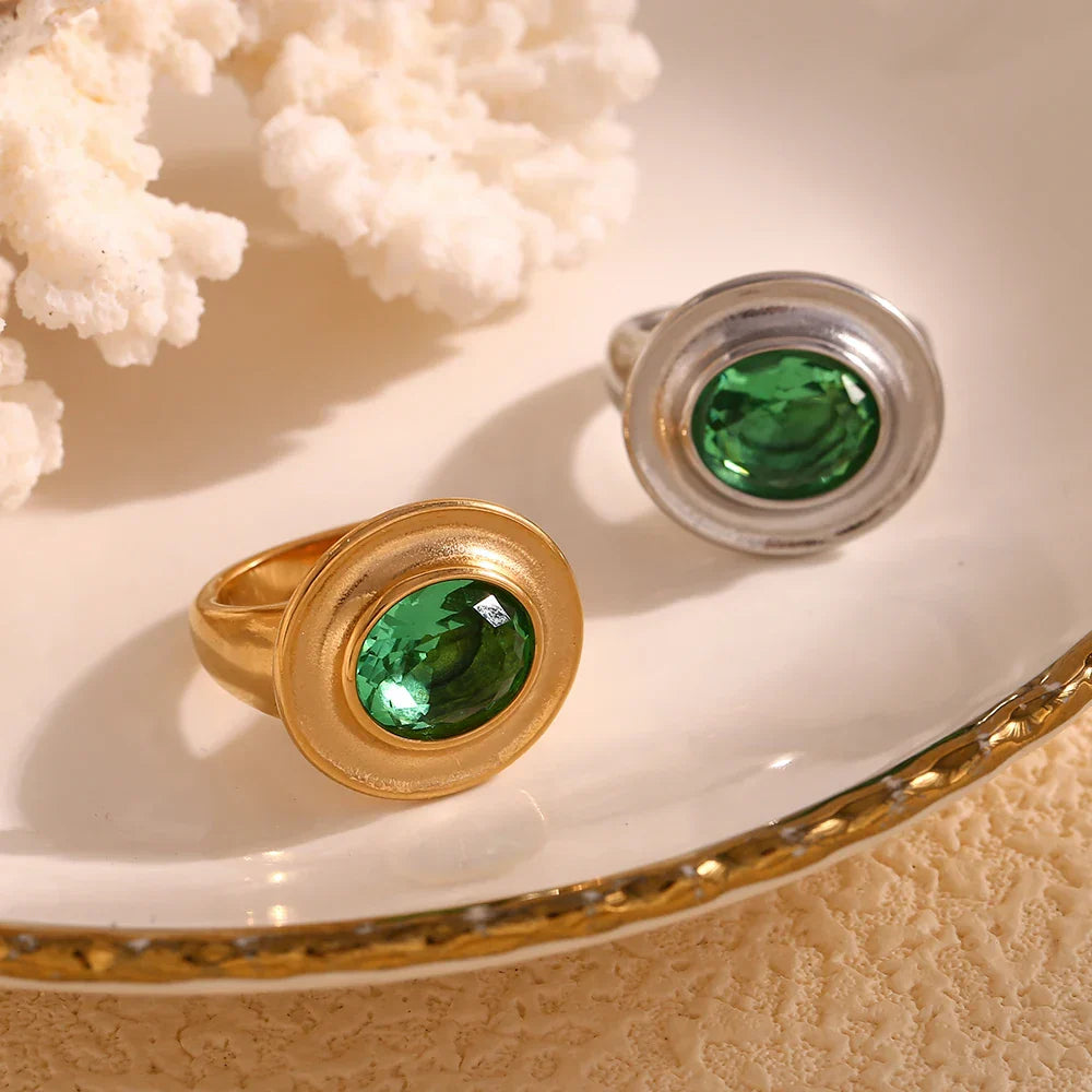 Anel Oval de Zircônia Verde em Aço Inoxidável 18k