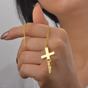 Colar Personalizado Cruz com Nome em Aço Inoxidável e Folhado ouro 18k