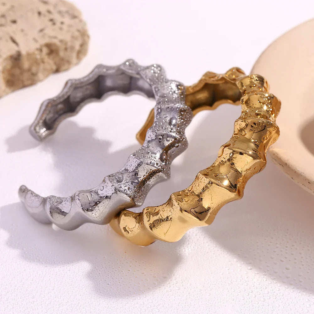 Pulseira Bambu Espiral em Aço Inoxidável Banhada a Ouro