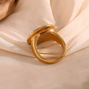 Anel Oval de Zircônia Verde em Aço Inoxidável 18k