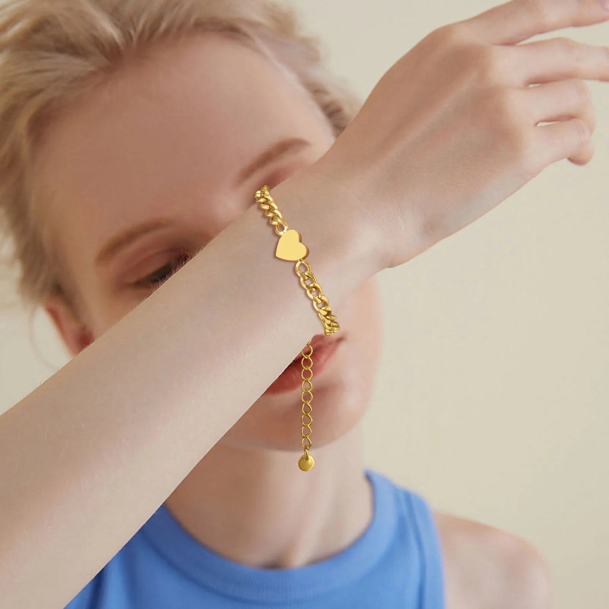 Pulseiras com coraçãozinho