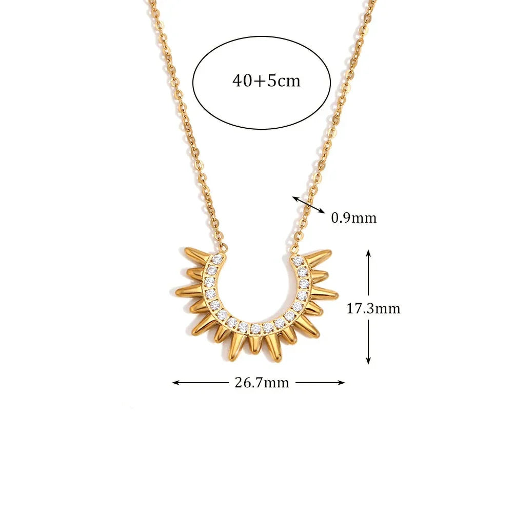 Colar Elegância Solar com Zircônias
