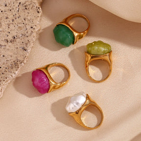 Anel Vintage com Pedra Acrílica e Zircônia
