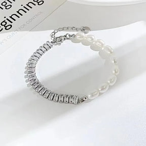 Pulseira de Pérolas e Zircão Elegância Burnetts