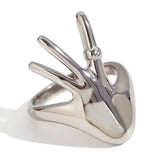 Anel Mão Elegante com Zircônia