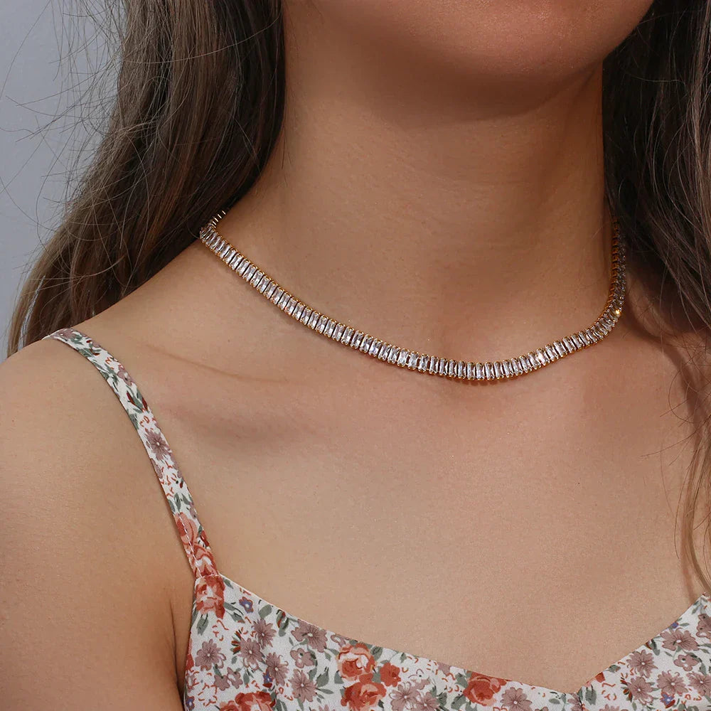 Colar Luxo Cristal Burnetts - Elegância e Brilho
