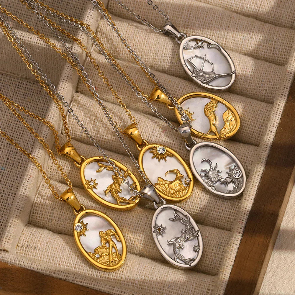 Colar Constelação Ebbelle em Aço Inoxidável 18K