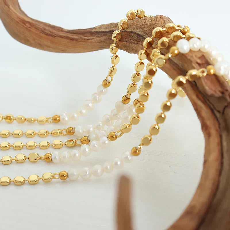Pulseira Ajustável de Pérolas Naturais Burnetts