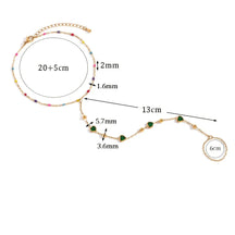 Pulseira de Mão com Corações Verdes e Zircônias Coloridas