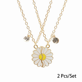 2 Pcs/set Best Friends Pendant Necklace For Woman Magnetic Adjustable Rainbow Daisy Lover Broken Heart Chain BFF Jewelry Gifts
