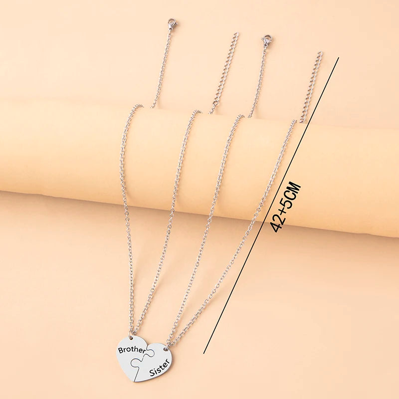 2 Pcs/Set Father Daughter Mother Son Necklace Stainless Steel Heart Puzzle Pendant Necklace Family Jewelry