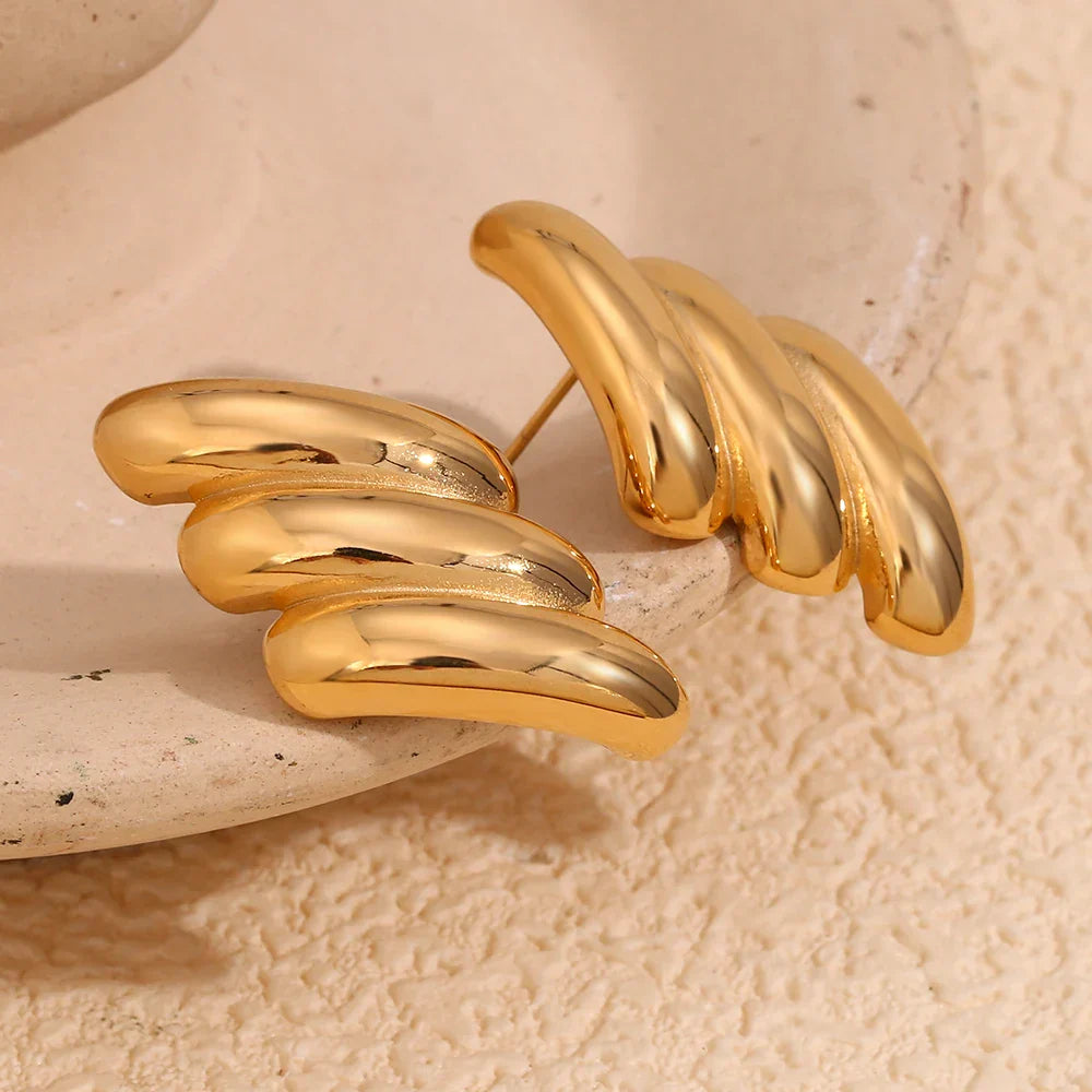 Brinco Relâmpago Dourado em Aço Inoxidável
