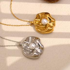 Colar Pingente Flor de Pérola Elegante em Aço Inoxidável 18K