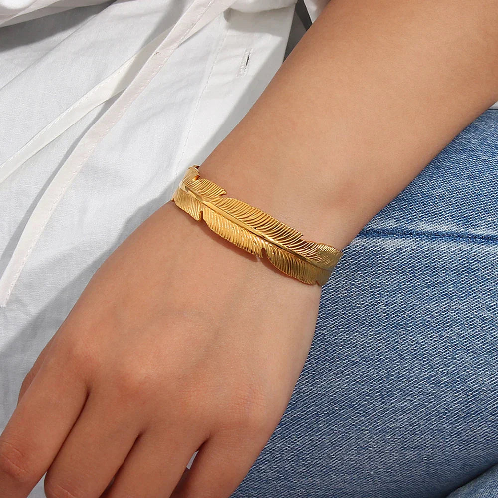 Pulseira Folha de Ouro 18k Burnetts Joias