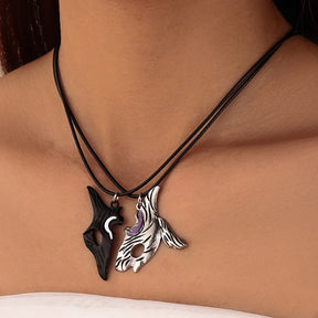 Couple Classic Game Lover Necklace Kindred Hunter Pendant High-quality Necklace Jewelry Gift Accessories