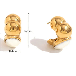 Brinco Elegante de Lagarta com Pérola
