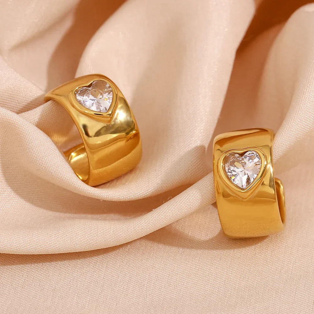 Brincos de Argola Coração com Zircônia Banhados a Ouro