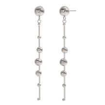 Brinco Elegante de Borla com Esferas Douradas